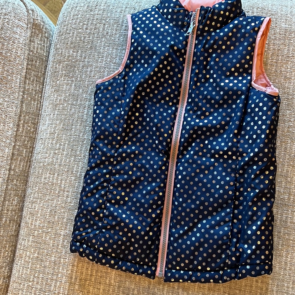 Reversible puffer vest size 8
